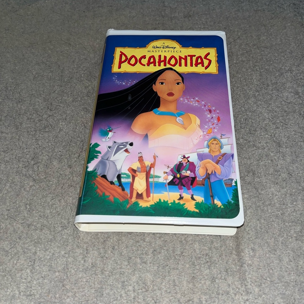 Disney’s Masterpiece Collection Pochahontas 5741 VHS Movie - Picture 13 of 14